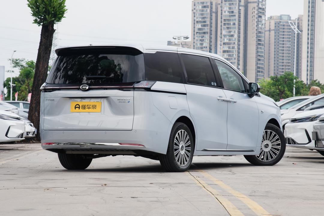 GAC E8 PHEV 2026, фото 7