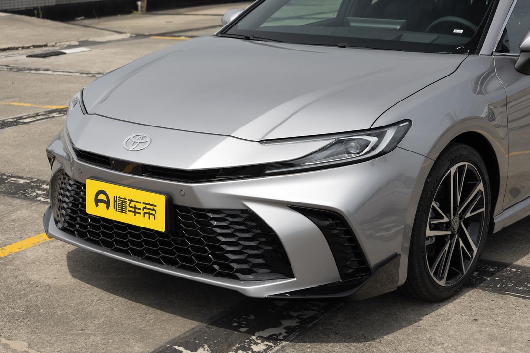 Toyota Camry 2026, фото 9