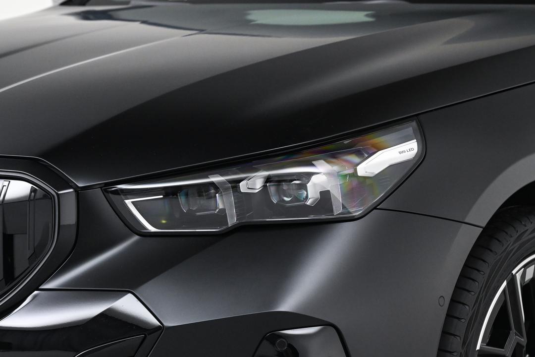 BMW 5 Series 2026, фото 13