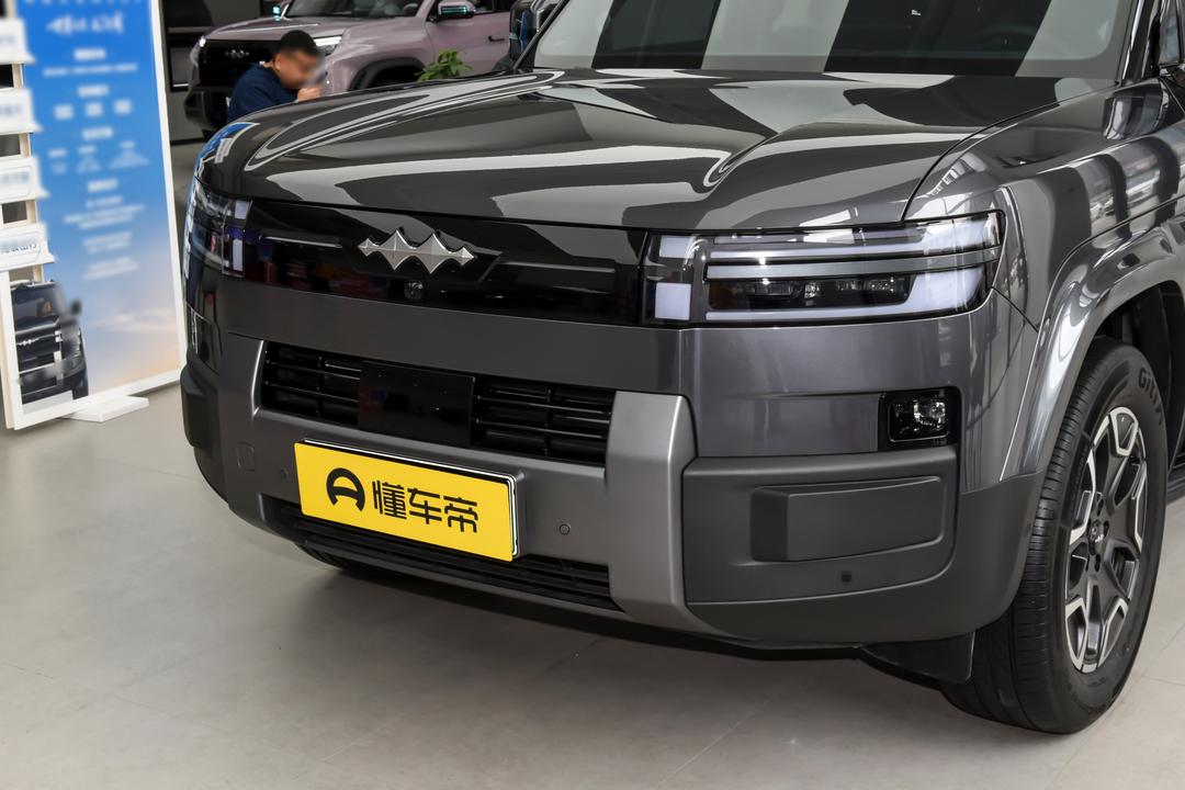 BYD Titan 7 PHEV 2026, фото 9