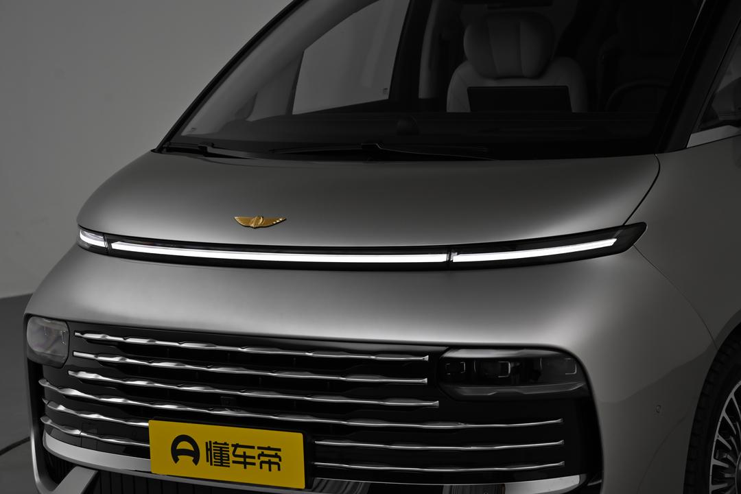 Geely V900 2026, фото 12