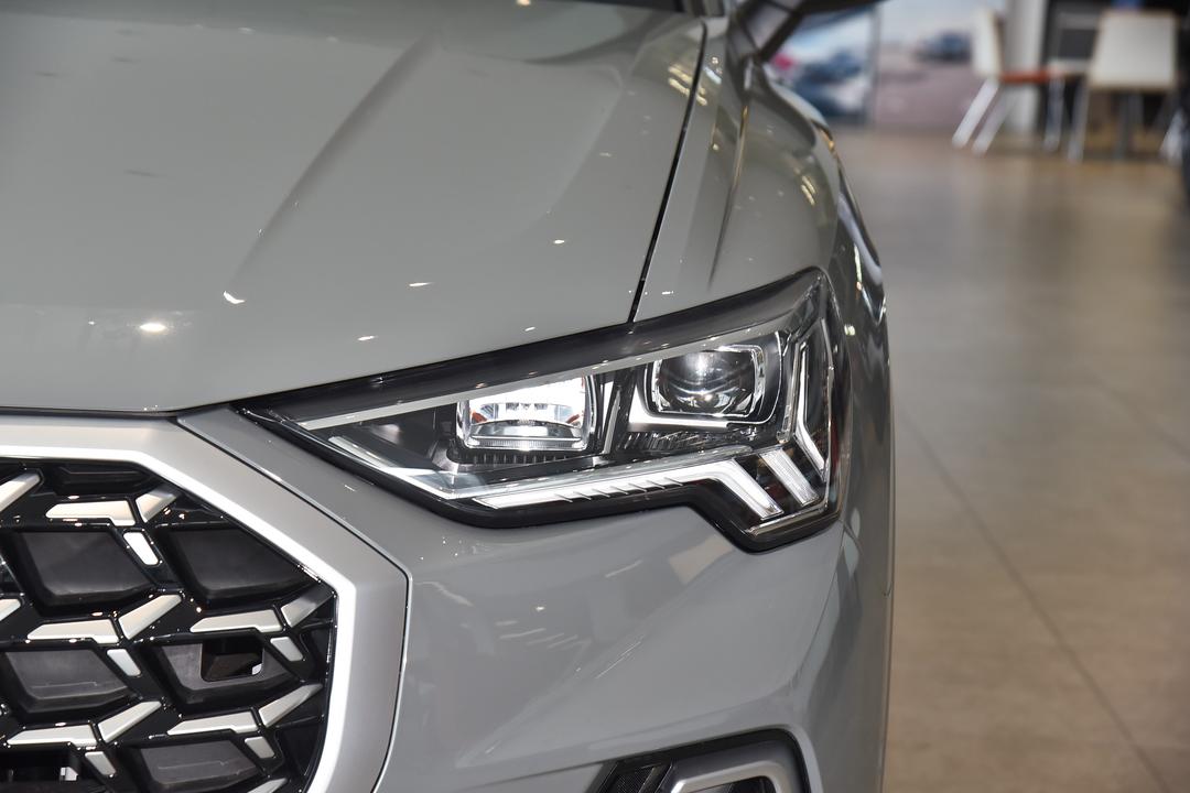 Audi Q3 2026, фото 11