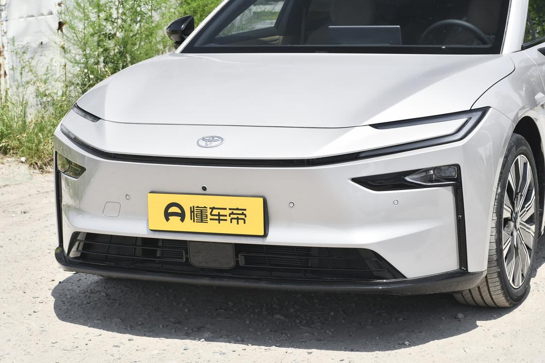 Toyota bZ7 2026, фото 9