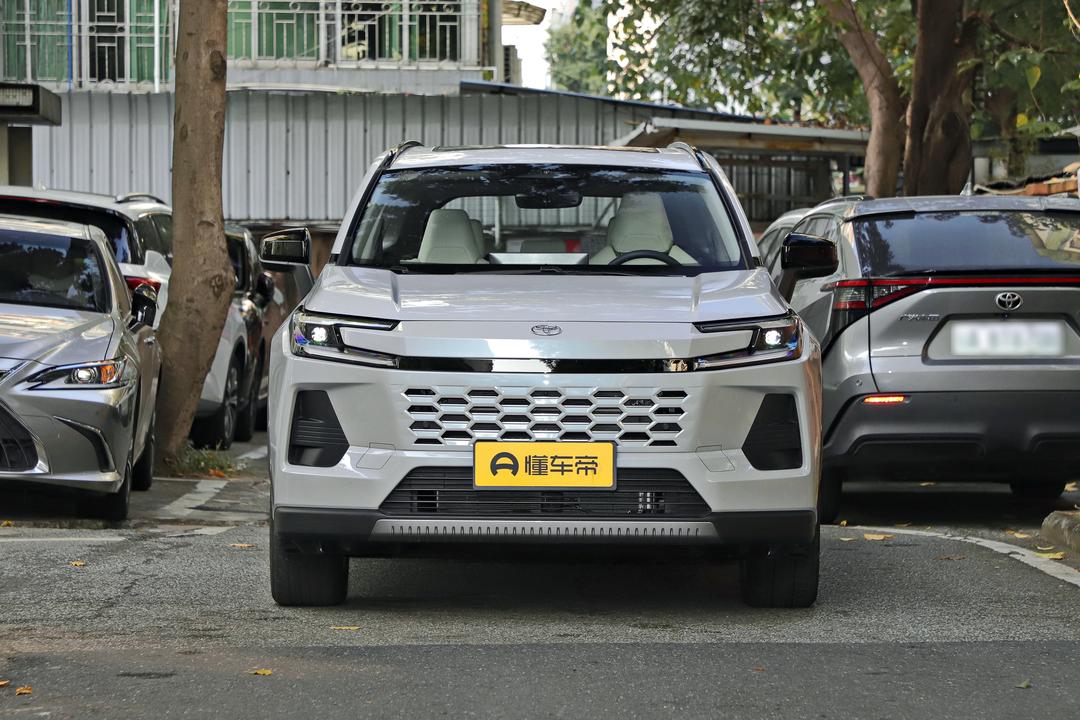 Toyota Wildlander 2026, фото 2