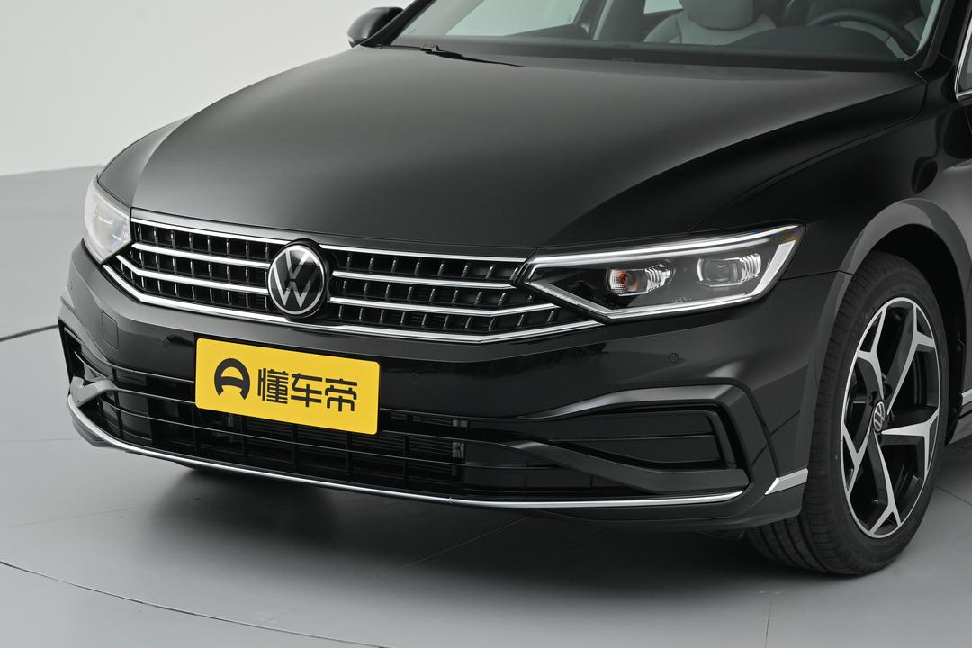 Volkswagen Magotan 2026, фото 9