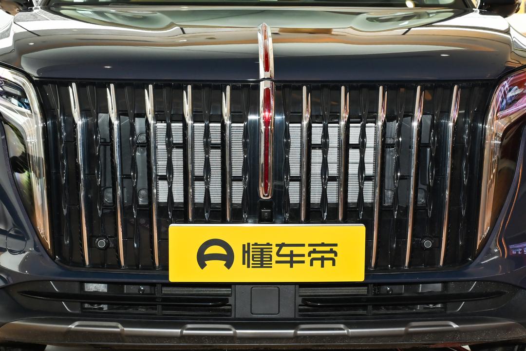Hongqi HS7 PHEV 2026, фото 10