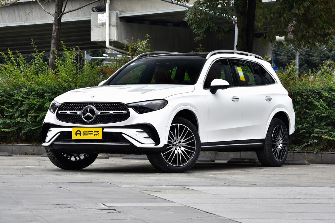 Mercedes-Benz GLC-Class 2026, фото 1