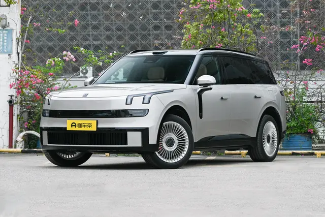 Lynk & Co 900 2026 — купить из Китая под заказ