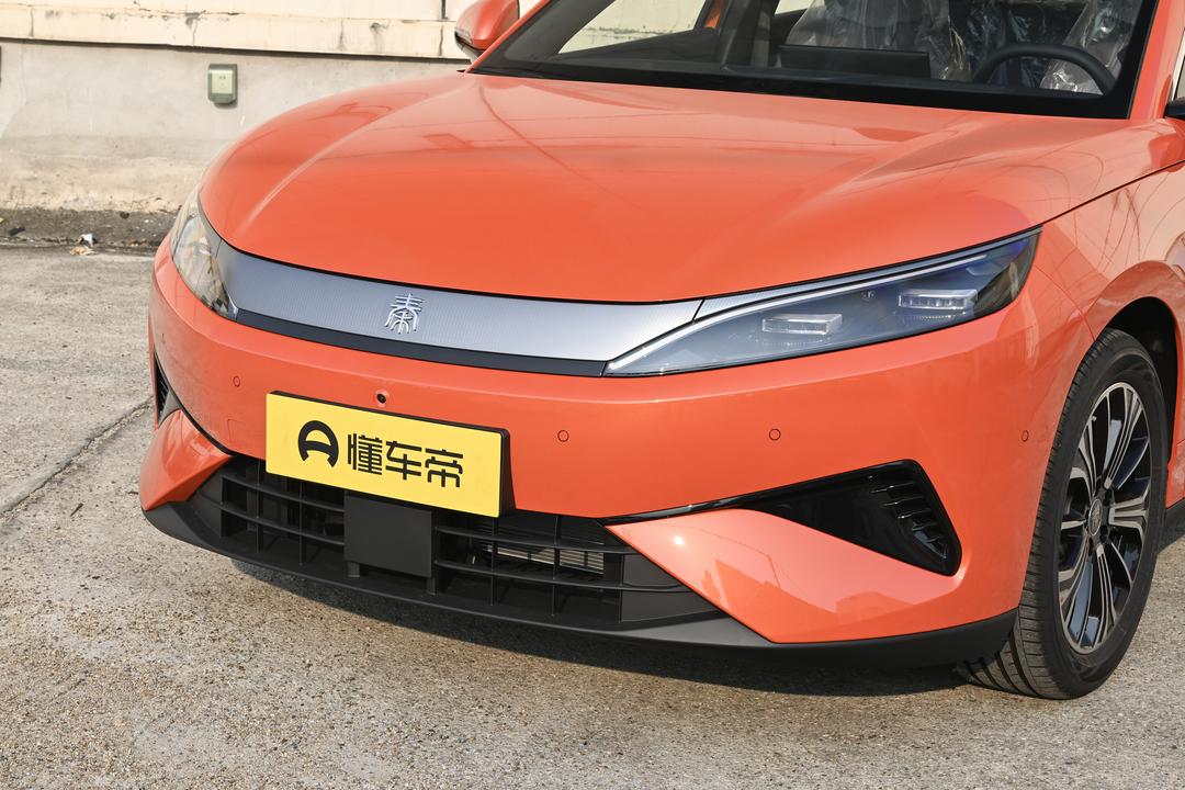 BYD Qin MAX EV 2026, фото 9