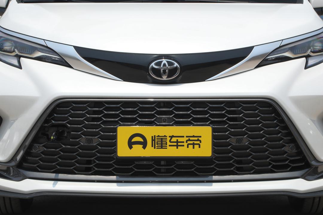 Toyota Granvia 2026, фото 10