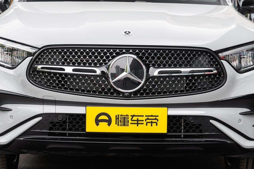 Mercedes-Benz GLC Coupe 2026, фото 10