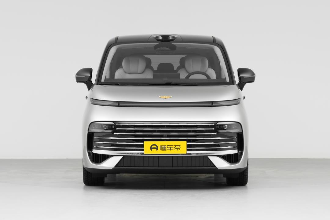 Geely V900 2026, фото 2