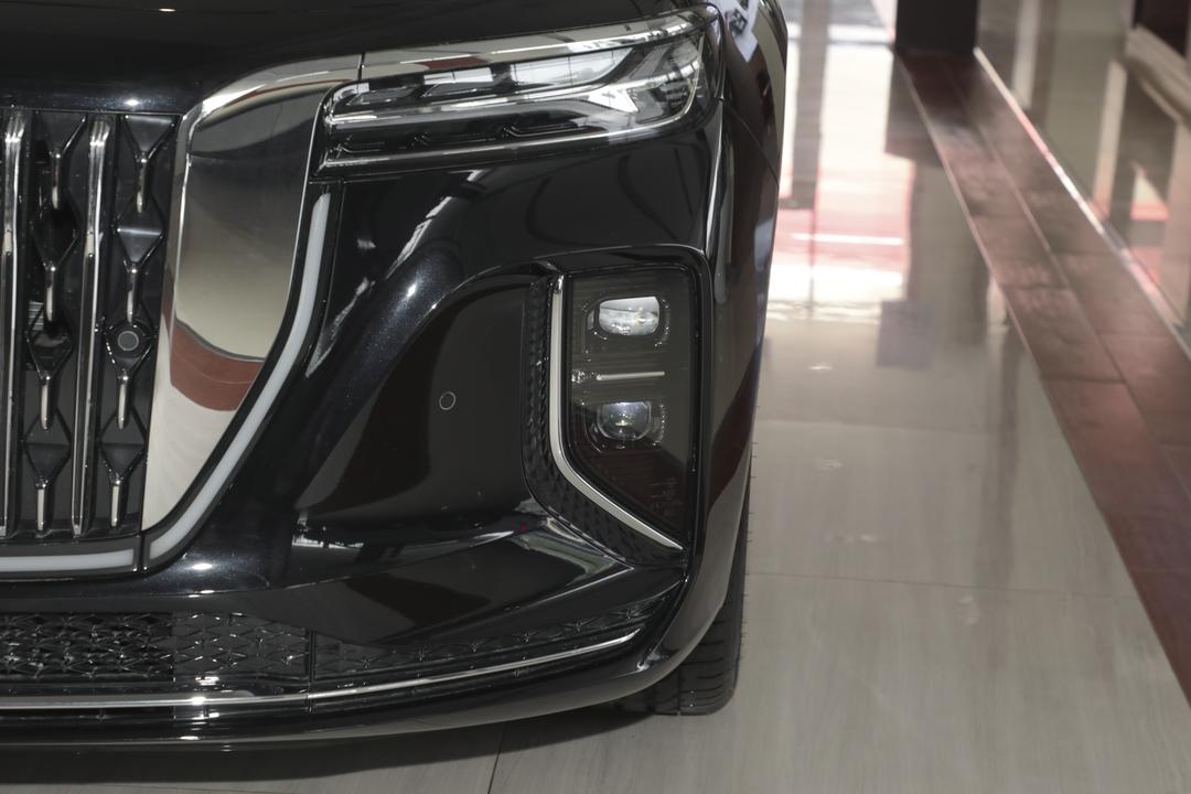 Hongqi H9 2026, фото 11