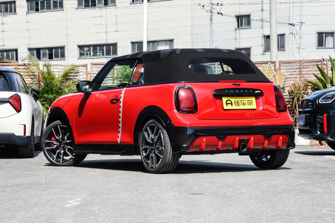 MINI JCW 2026, фото 5