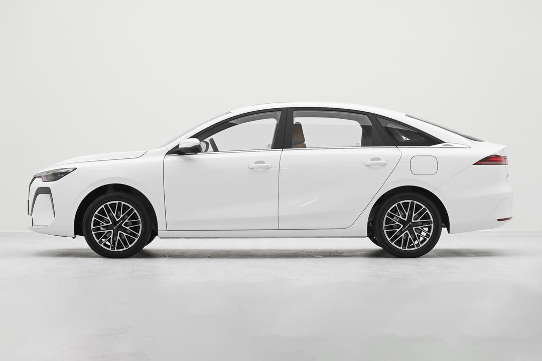 Roewe i6 2026, фото 4