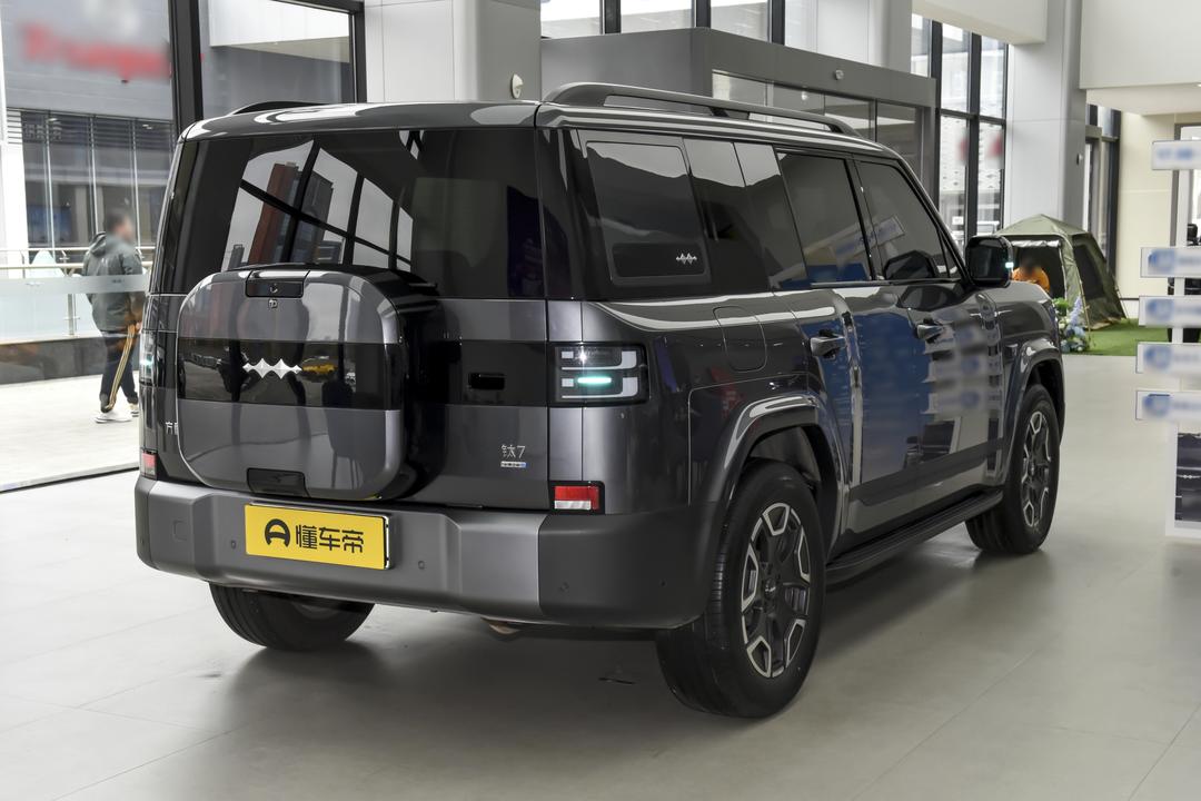 BYD Titan 7 PHEV 2026, фото 7