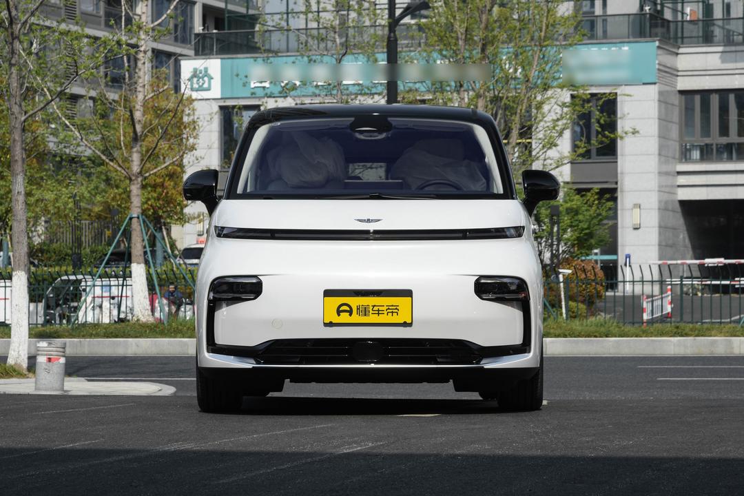 Geely Yizhen L380 2026, фото 2