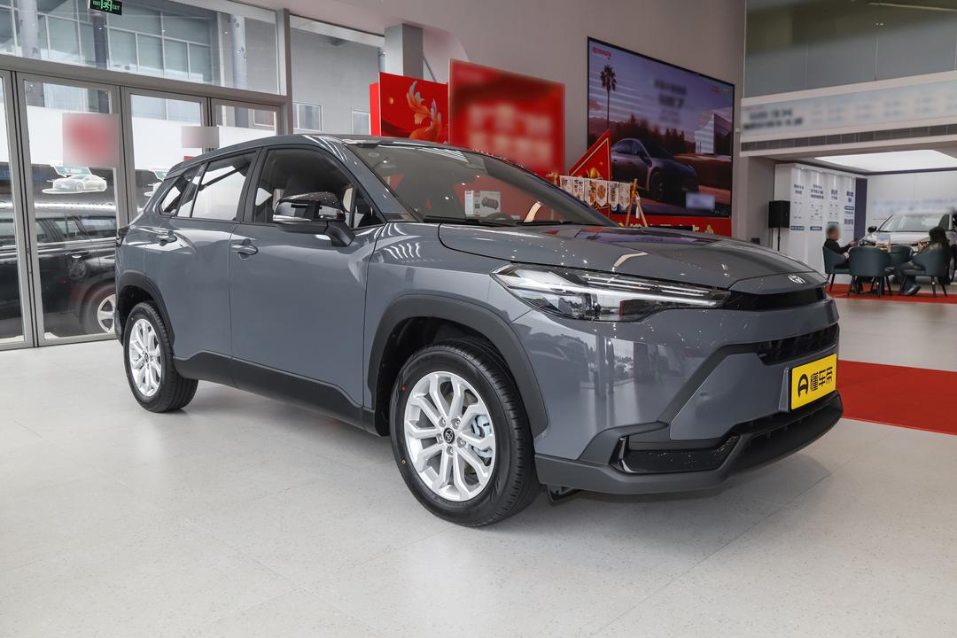 Toyota Frontlander 2026, фото 3