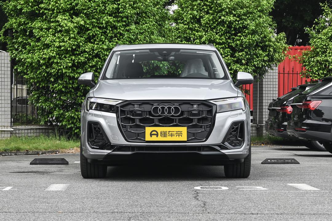 Audi Q7 2026, фото 2