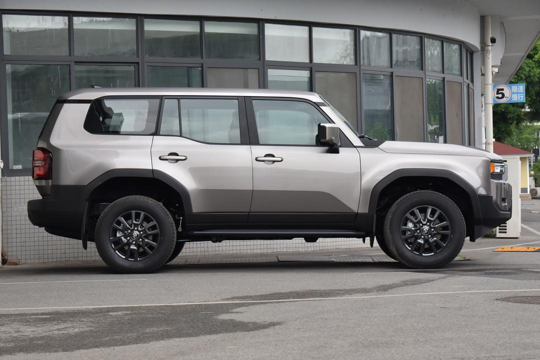 Toyota Prado 2026, фото 8