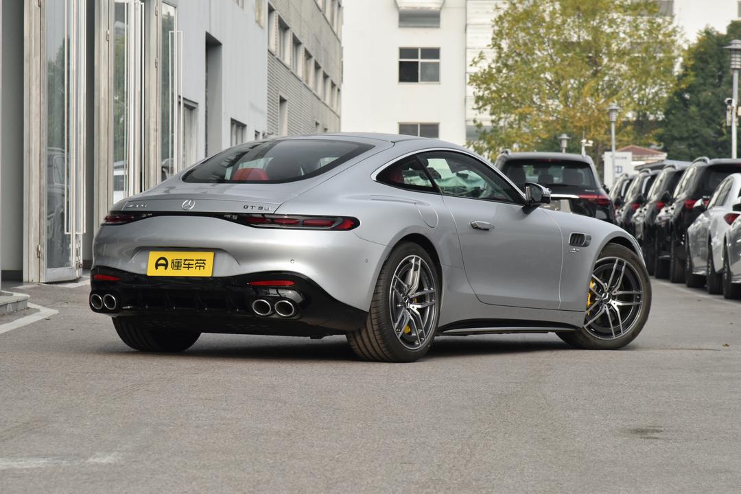 Mercedes-Benz AMG GT 2026, фото 7
