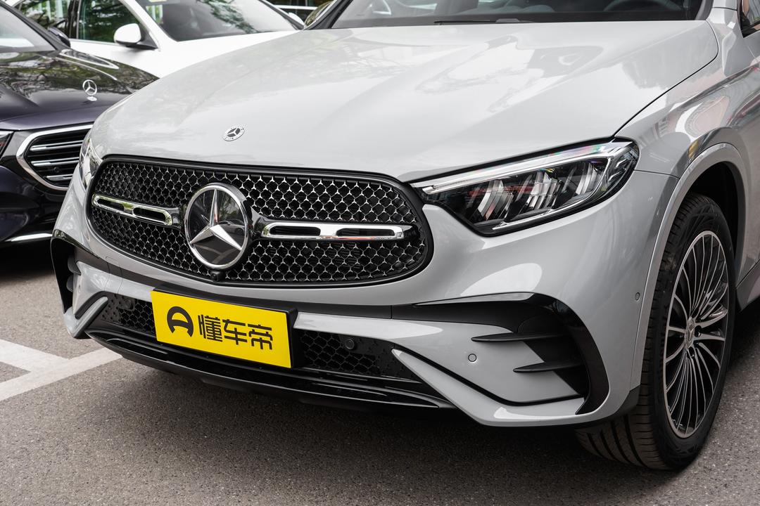 Mercedes-Benz GLC Coupe 2026, фото 9