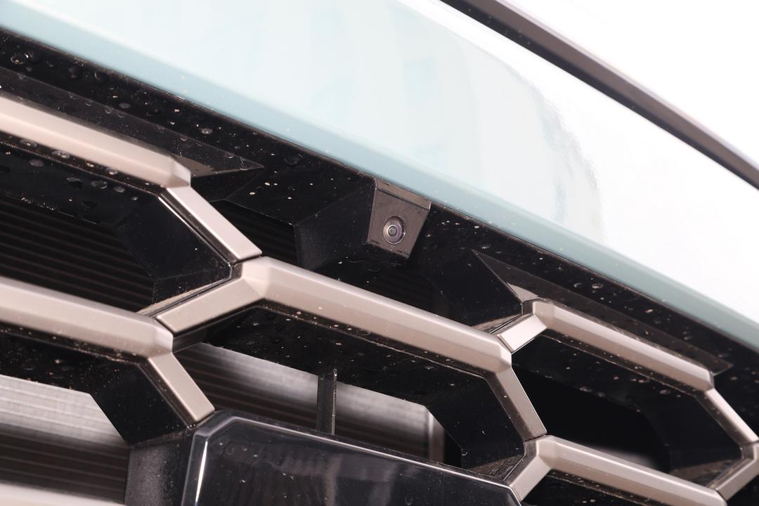 Dongfeng Zhengzhou Z9 GE PHEV 2026, фото 15