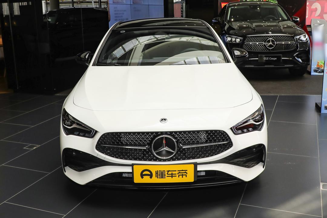 Mercedes-Benz CLA-Class (imported) 2026, фото 2
