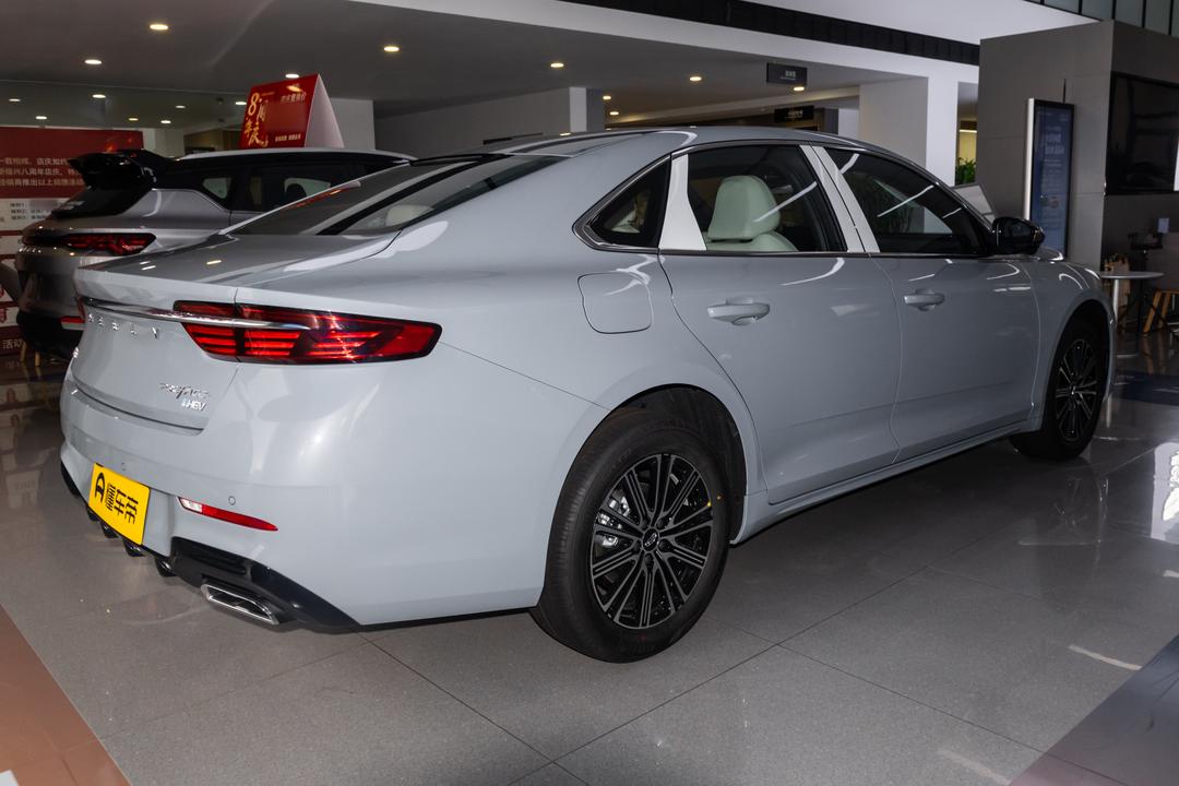 Geely Preface 2026, фото 6