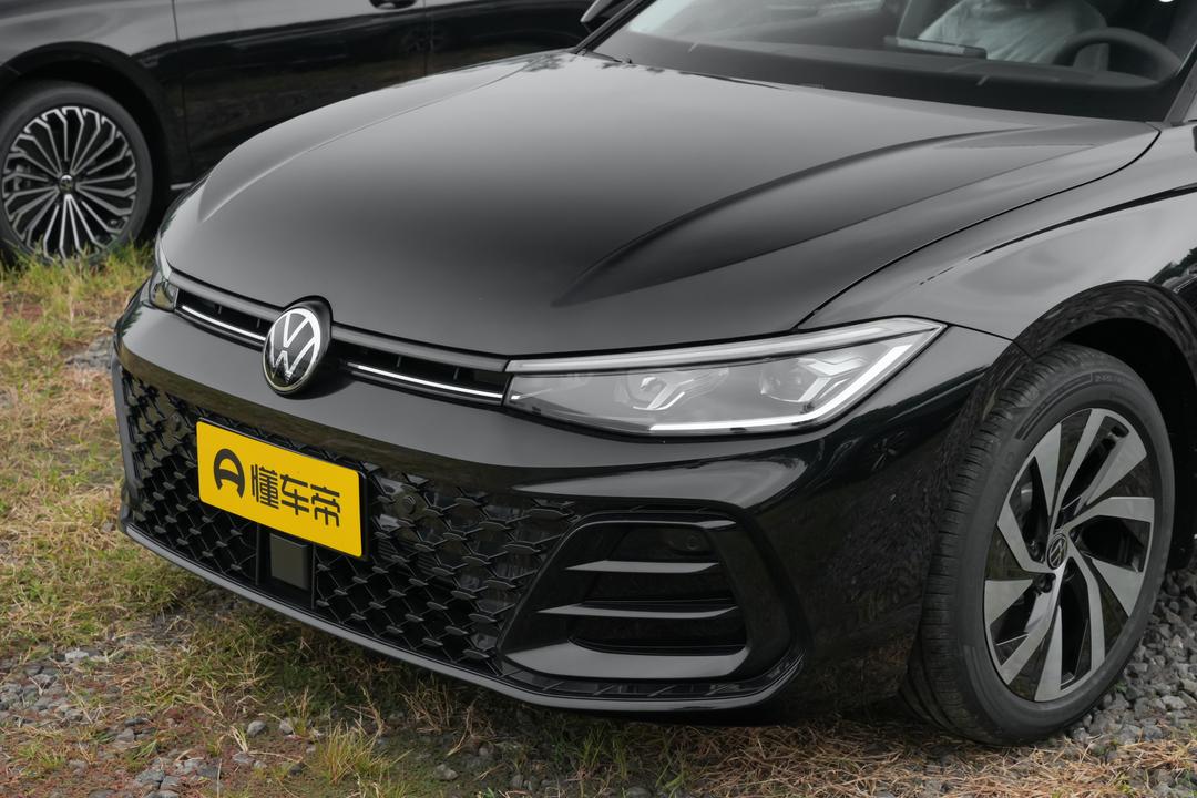 Volkswagen Passat 2026, фото 9