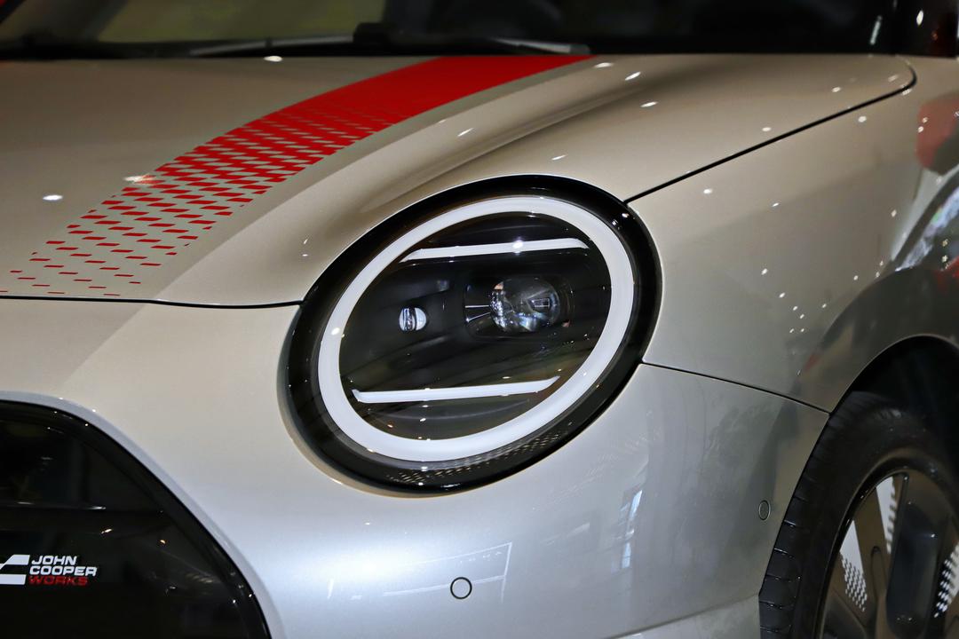 MINI JCW EV 2026, фото 13