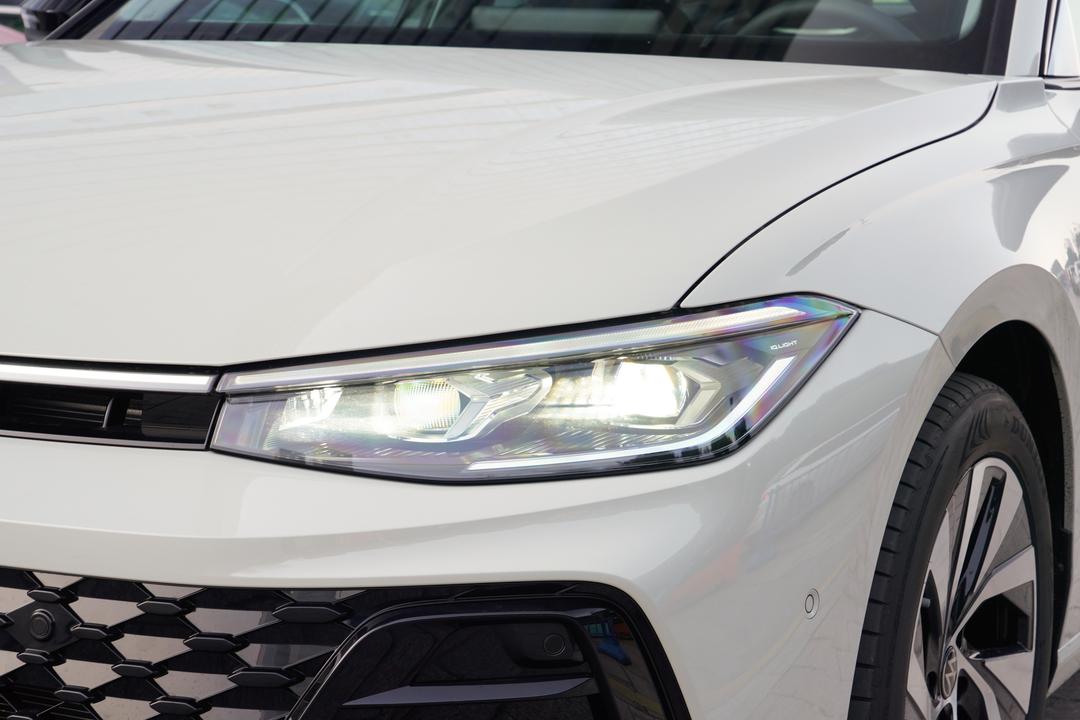 Volkswagen Passat 2026, фото 14