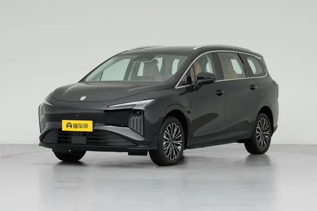 Dongfeng V6 2026 — купить из Китая под заказ