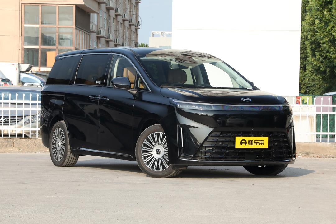 GAC E8 PHEV 2026, фото 3