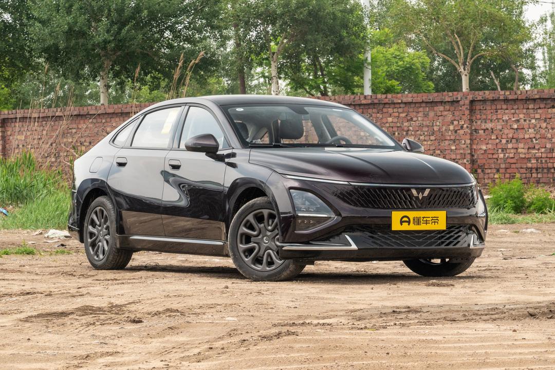 Wuling Xingguang PHEV 2026, фото 3