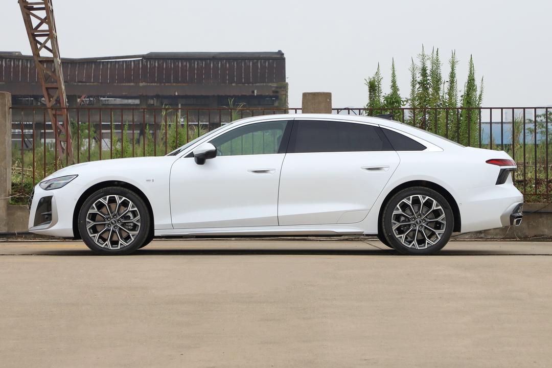 Audi A6L 2026, фото 4