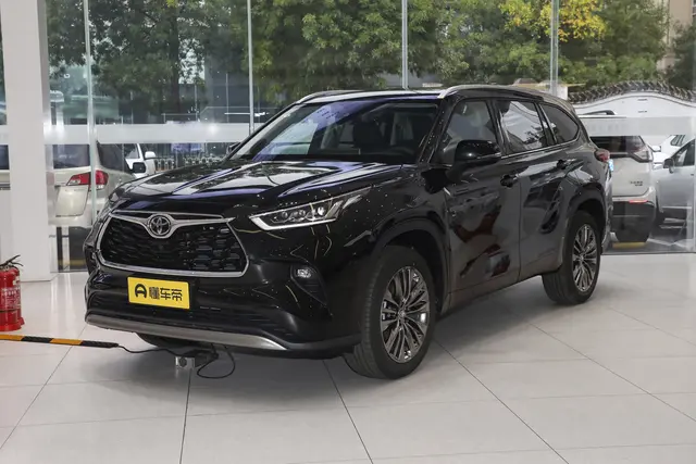 Toyota Highlander 2026 — купить из Китая под заказ