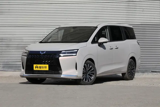 Wuling Xingguang 730 2026 — купить из Китая под заказ
