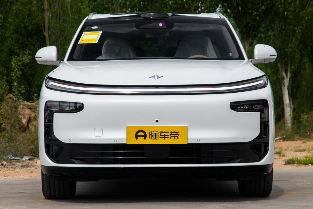 Dongfeng M8 2026, фото 12