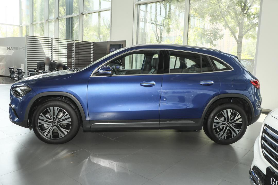Mercedes-Benz GLA 2026, фото 4