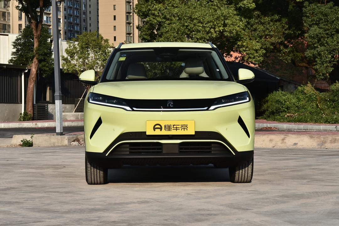 BYD Yuan UP 2026, фото 2