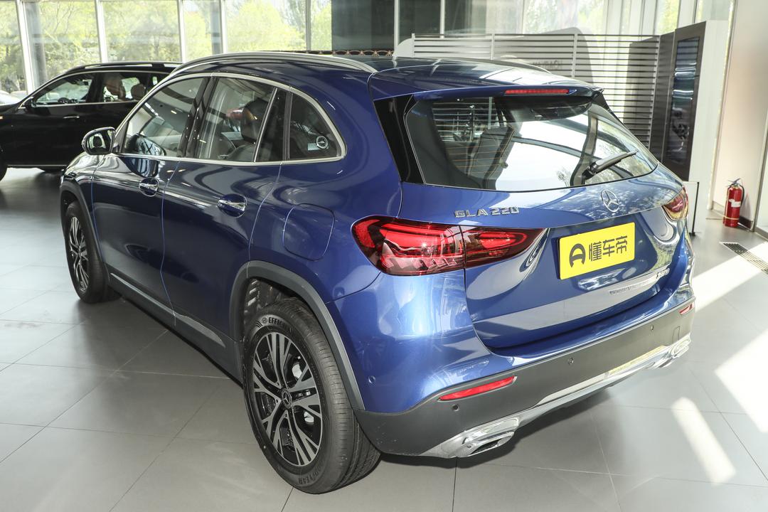 Mercedes-Benz GLA 2026, фото 5