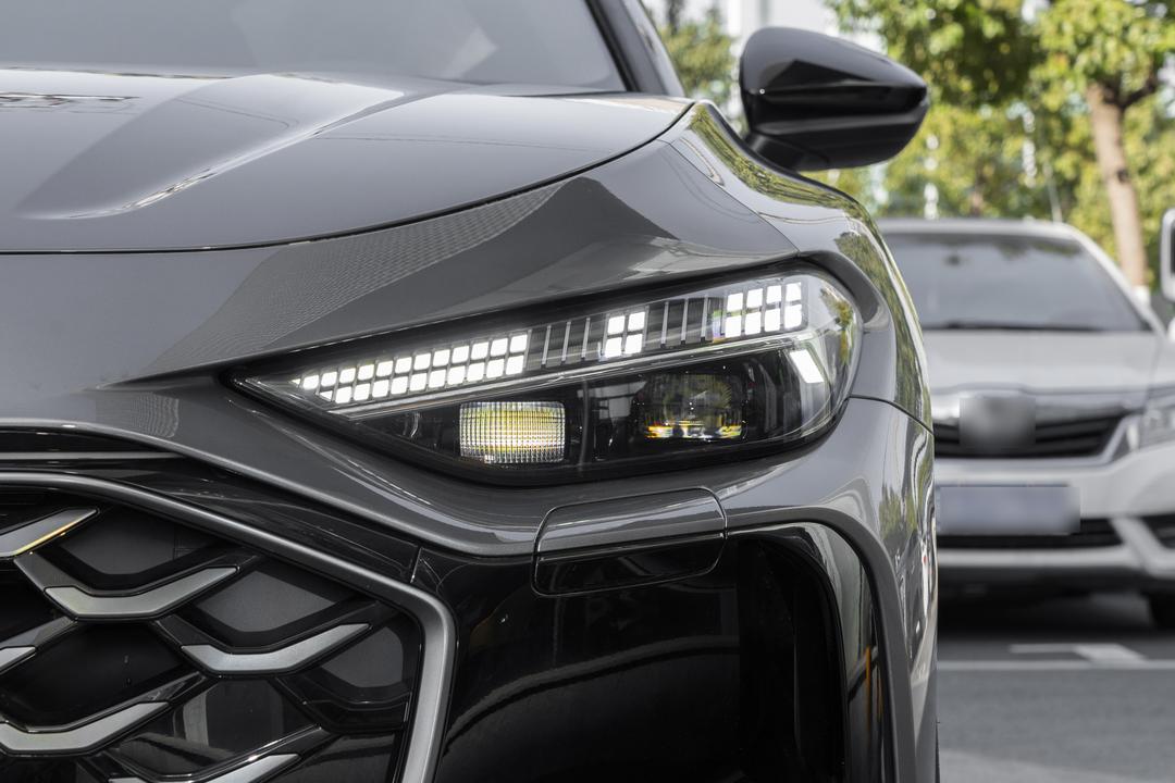 Audi A5L Sportback 2026, фото 12