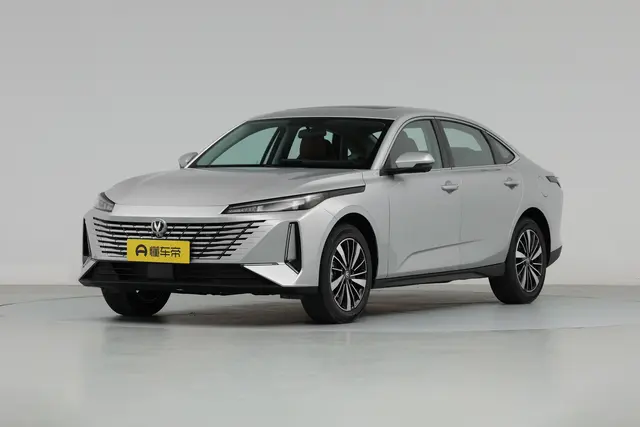 Changan Eado PHEV 2026 — купить из Китая под заказ