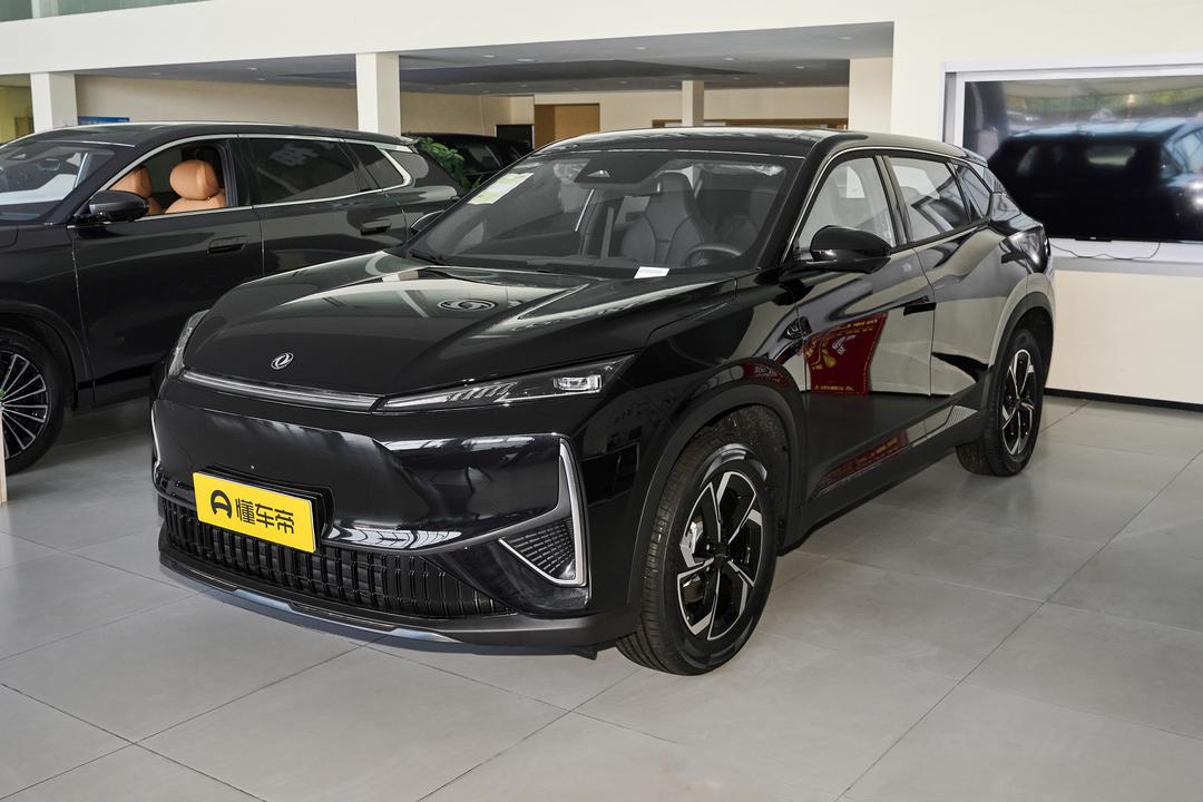 Dongfeng L7 EV 2026, фото 1