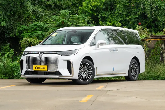 Voyah Dream PHEV 2026 — купить из Китая под заказ
