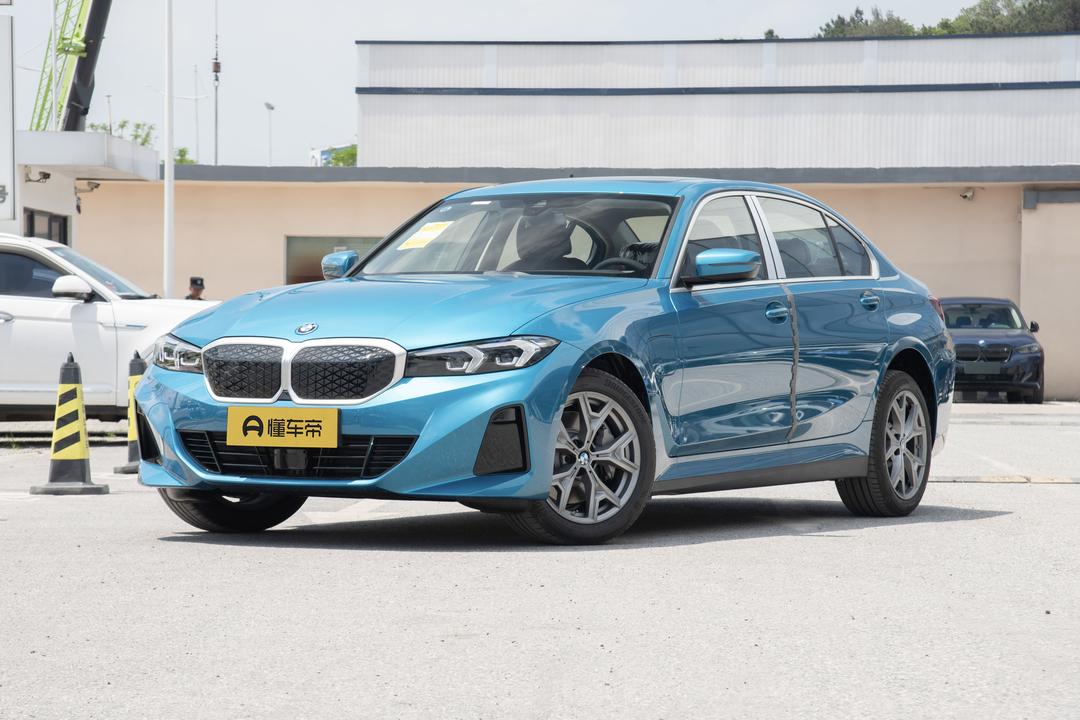 BMW i3 2026, фото 1