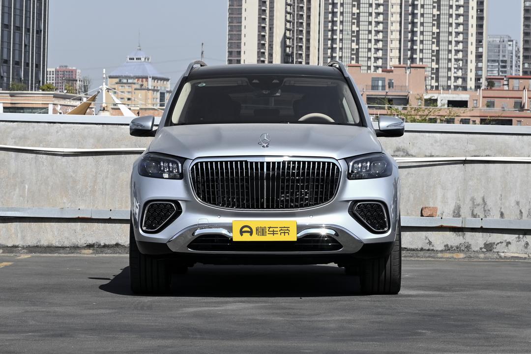 Mercedes-Benz Maybach GLS 2026, фото 2