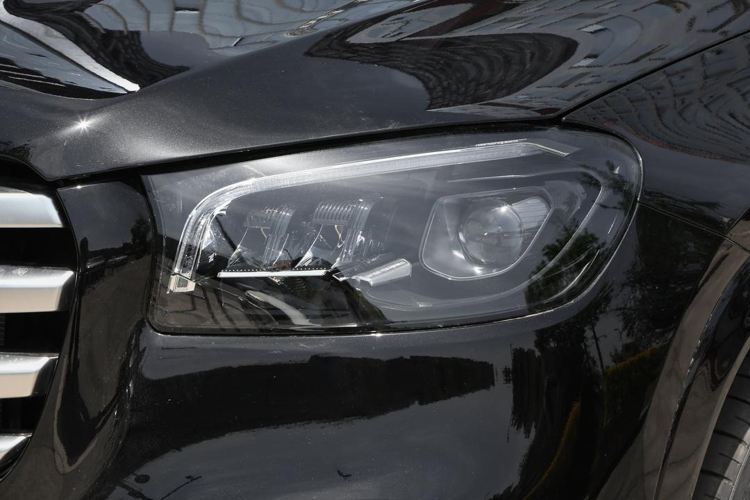 Mercedes-Benz GLS 2026, фото 13