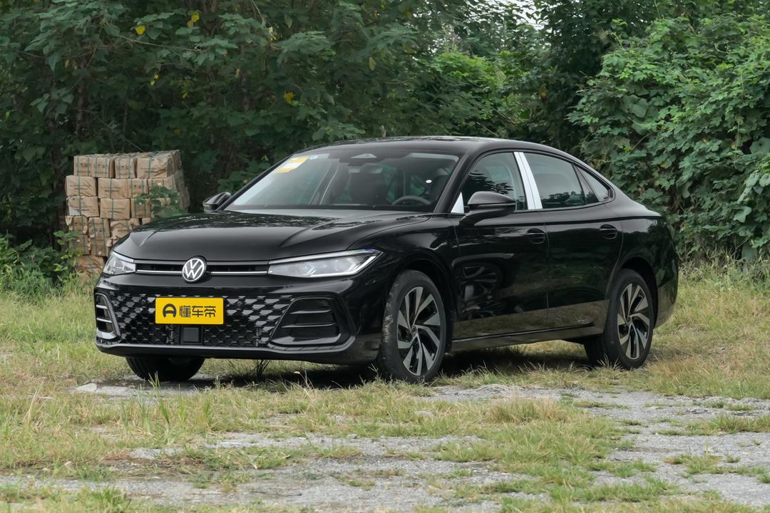 Volkswagen Passat 2026, фото 1